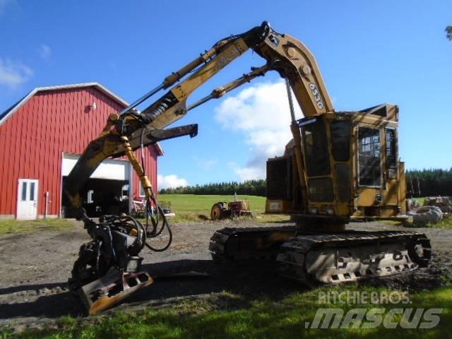 John Deere 653G Combine forestiere