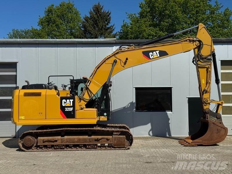 CAT 320 FL Excavatoare pe șenile
