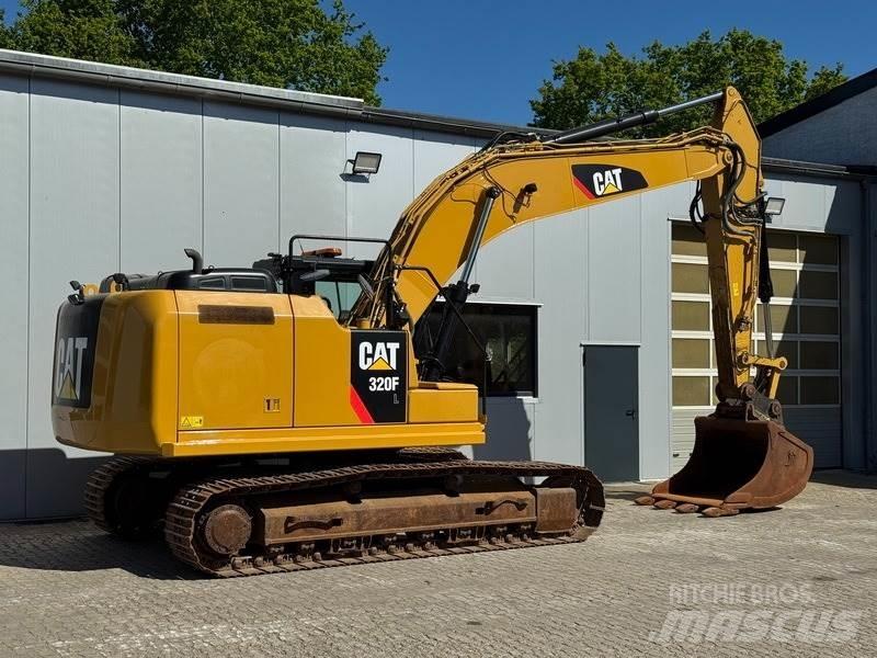 CAT 320 FL Excavatoare pe șenile
