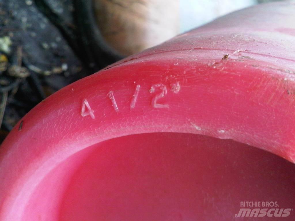  Drill pipes 32' X 4" Echipamente de foraj specializate