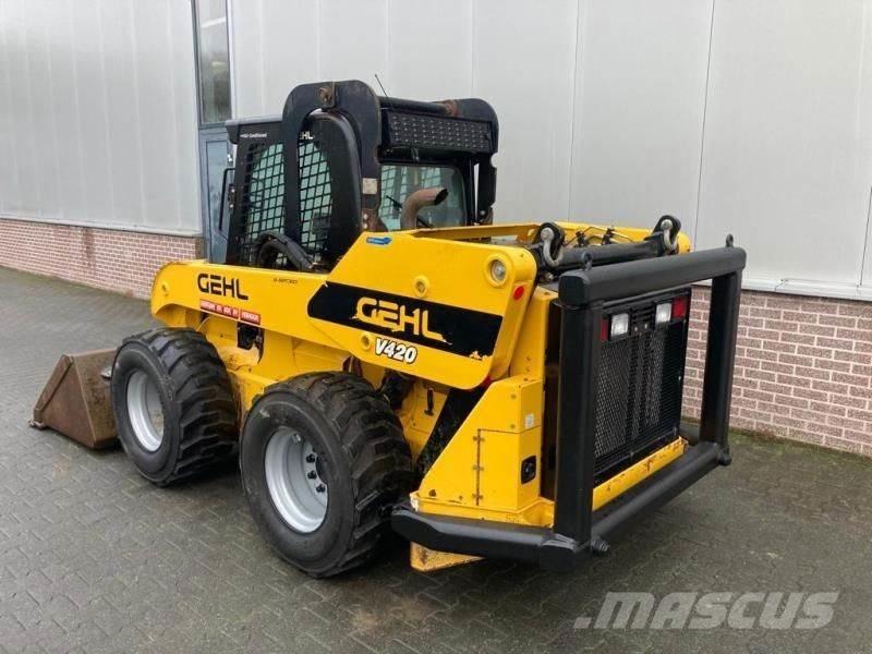 Gehl V420 Mini incarcator