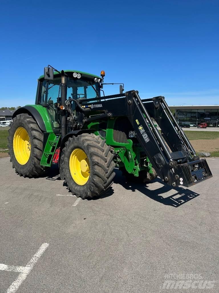 John Deere 7530 Tractoare