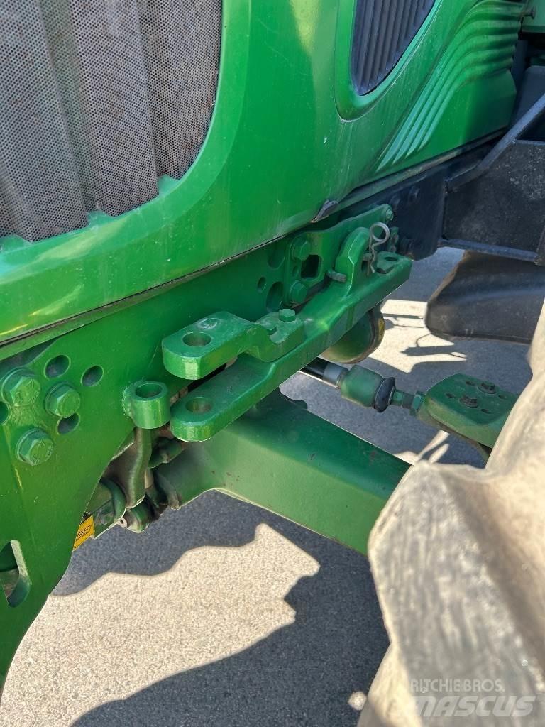 John Deere 7530 Tractoare