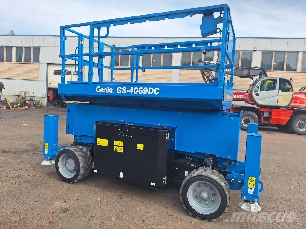 Genie GS-4069 DC Platforme foarfeca