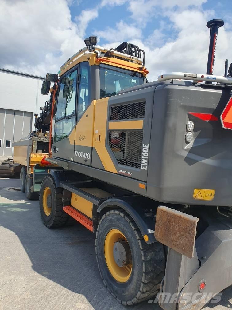 Volvo EW 160 E Excavatoare cu roti