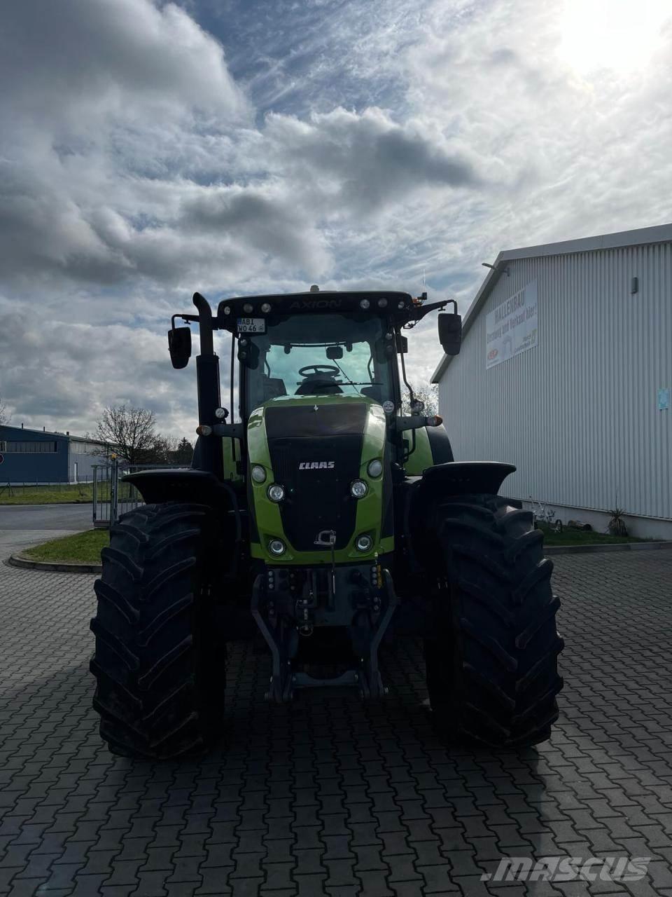 CLAAS Axion 940 Tractoare