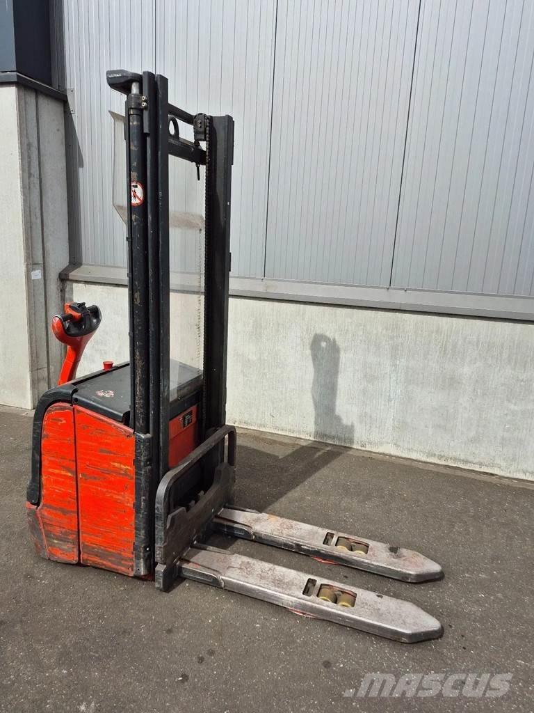 Linde L 16 Stivuitoare montate pe camioane