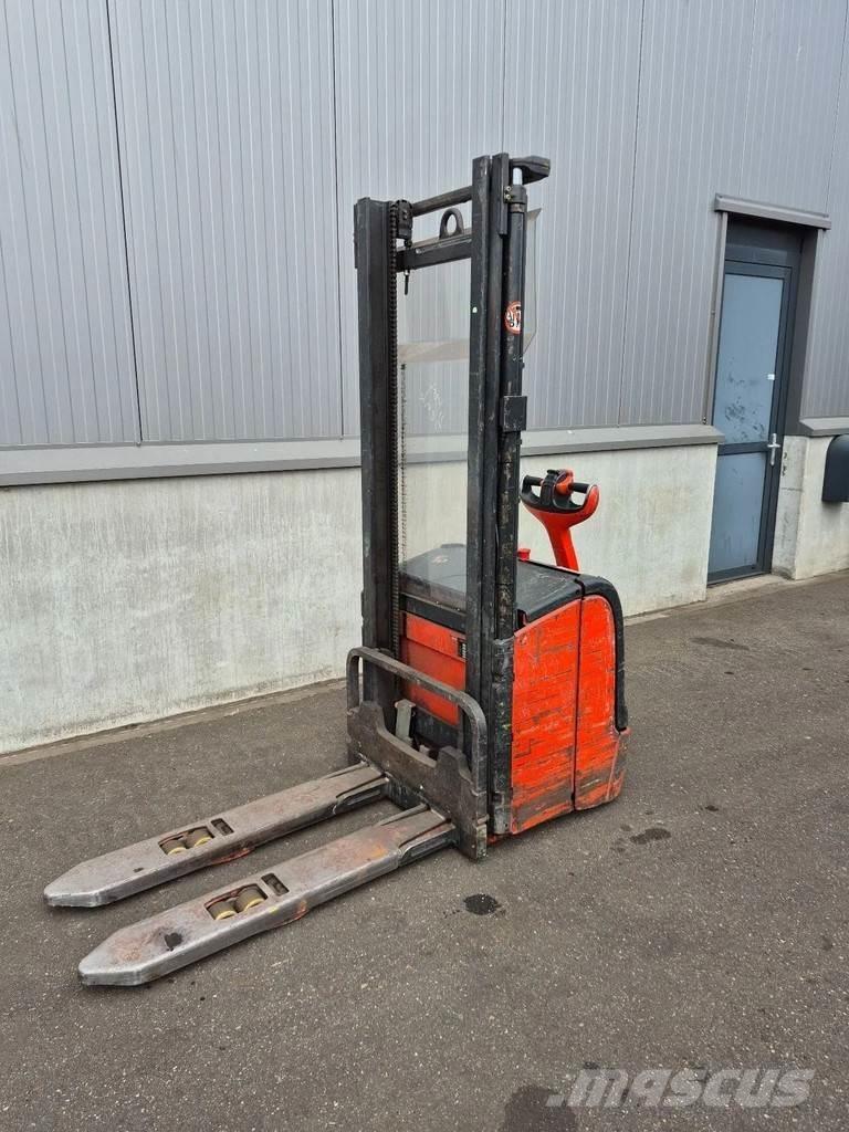 Linde L 16 Stivuitoare montate pe camioane