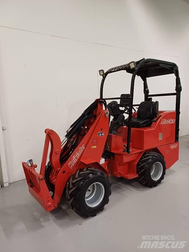 Macks 227 Mini incarcatoare