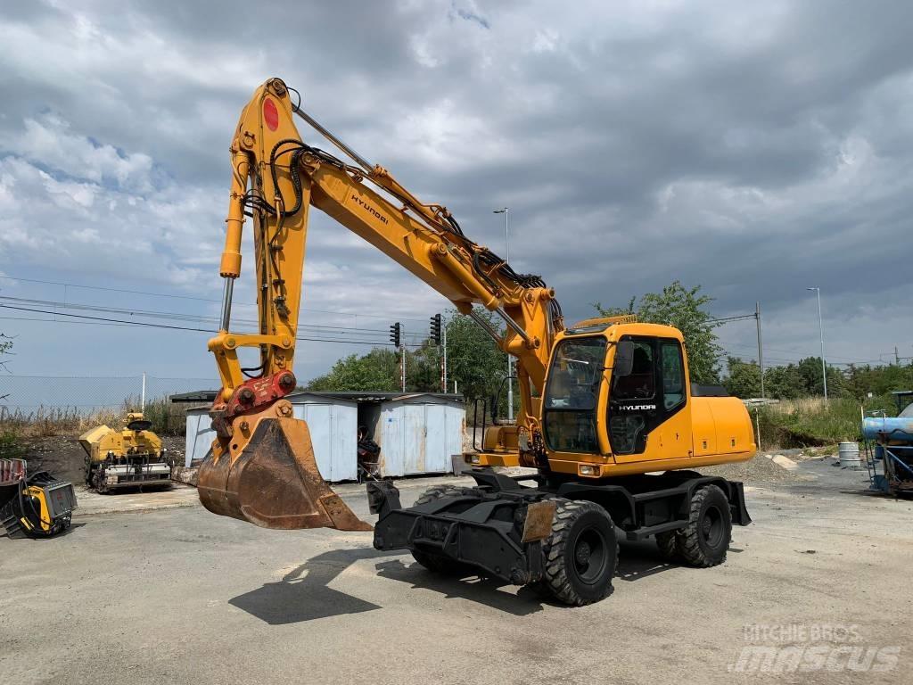 Hyundai ROBEX 170W-3 Excavatoare cu roti