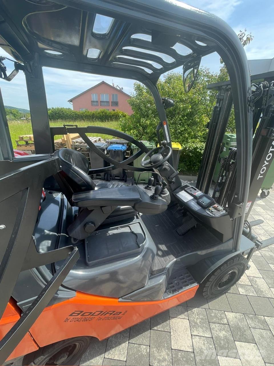 Toyota 02-8FGF18 Stivuitor GPL