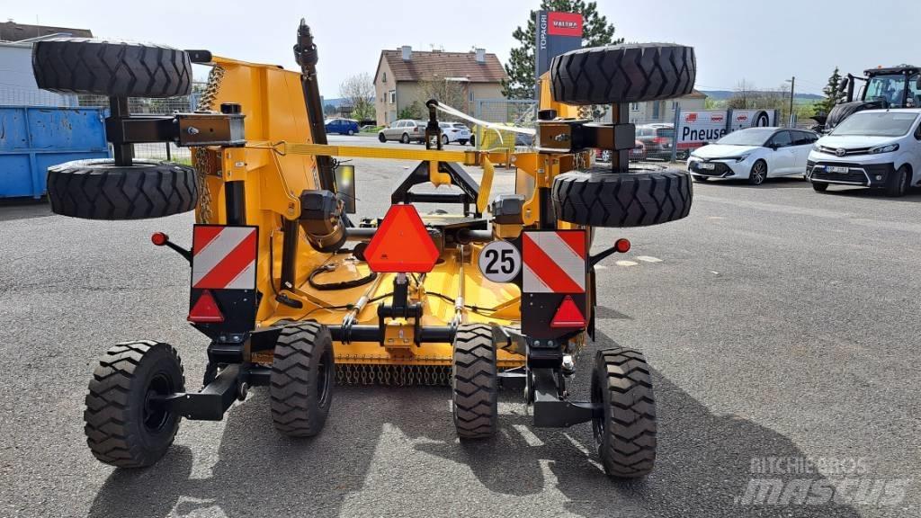 McConnel TUFFCUT 480 Cositoare