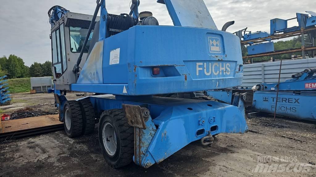 Fuchs 340 Paleta de manipulare