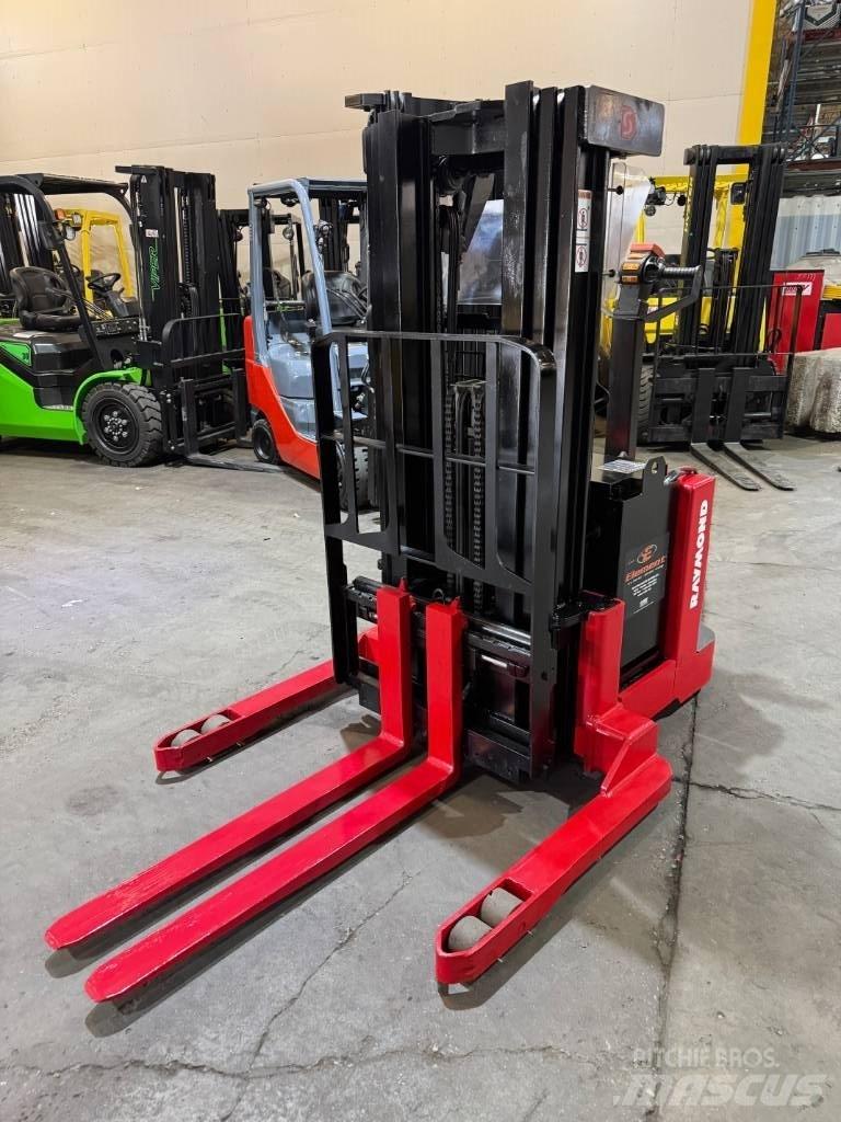 Raymond DSX040 Transpaleti autopropulsanti