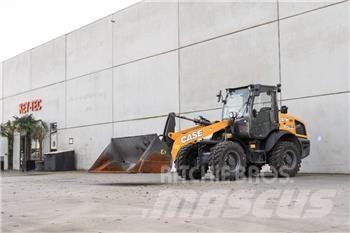 CASE 321 F XR Incarcator pe pneuri