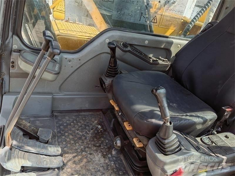 Volvo EC210B Excavatoare pe șenile
