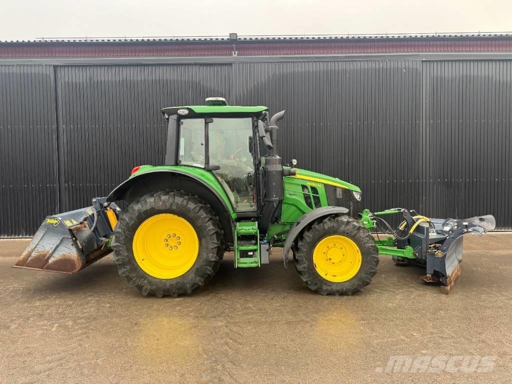John Deere 6090 M Tractoare