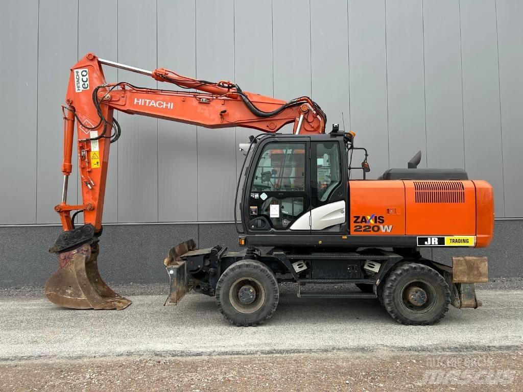 Hitachi ZX220W-5B Excavatoare cu roti