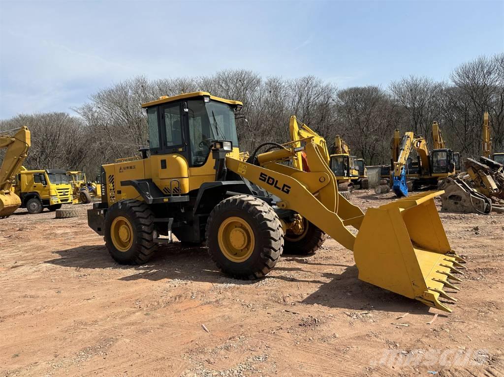 SDLG L 936 Incarcator pe pneuri