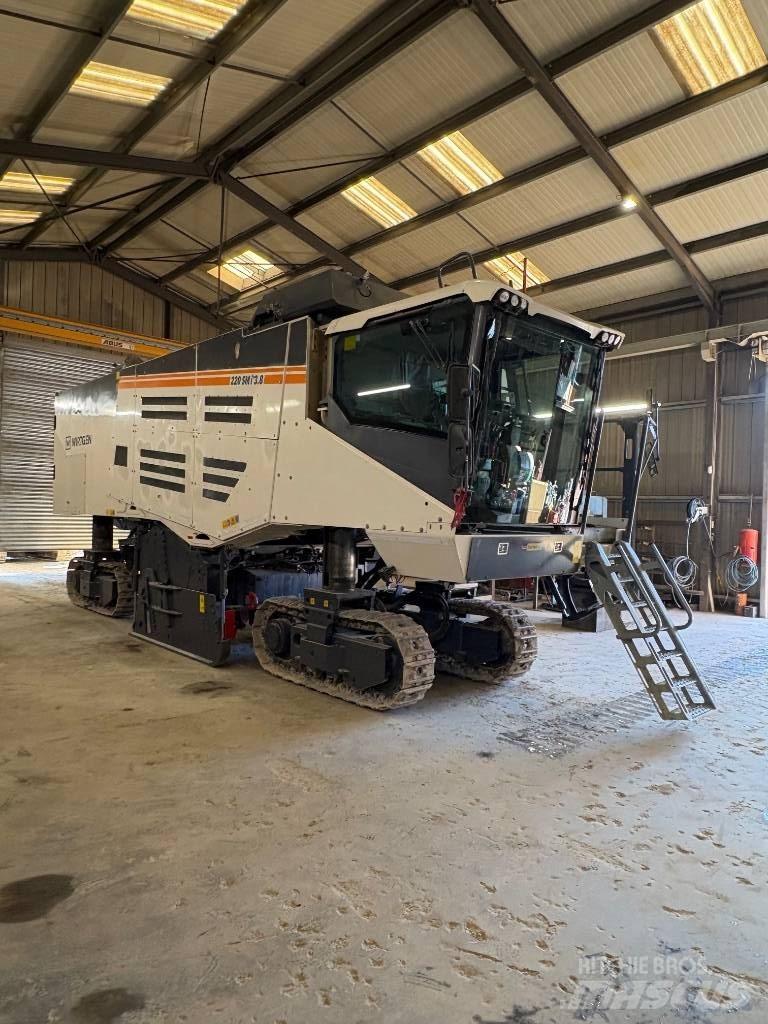 Wirtgen 220 SMI Utilaje construcții - Altele