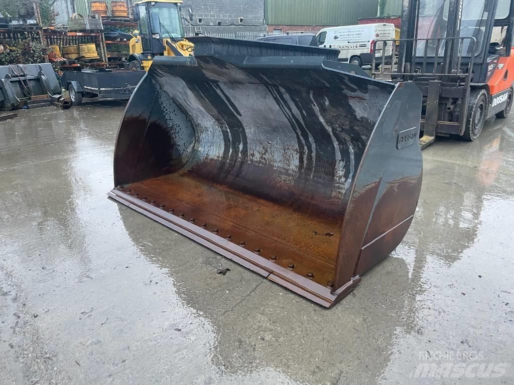 Doosan DL 280-5 Pistoane