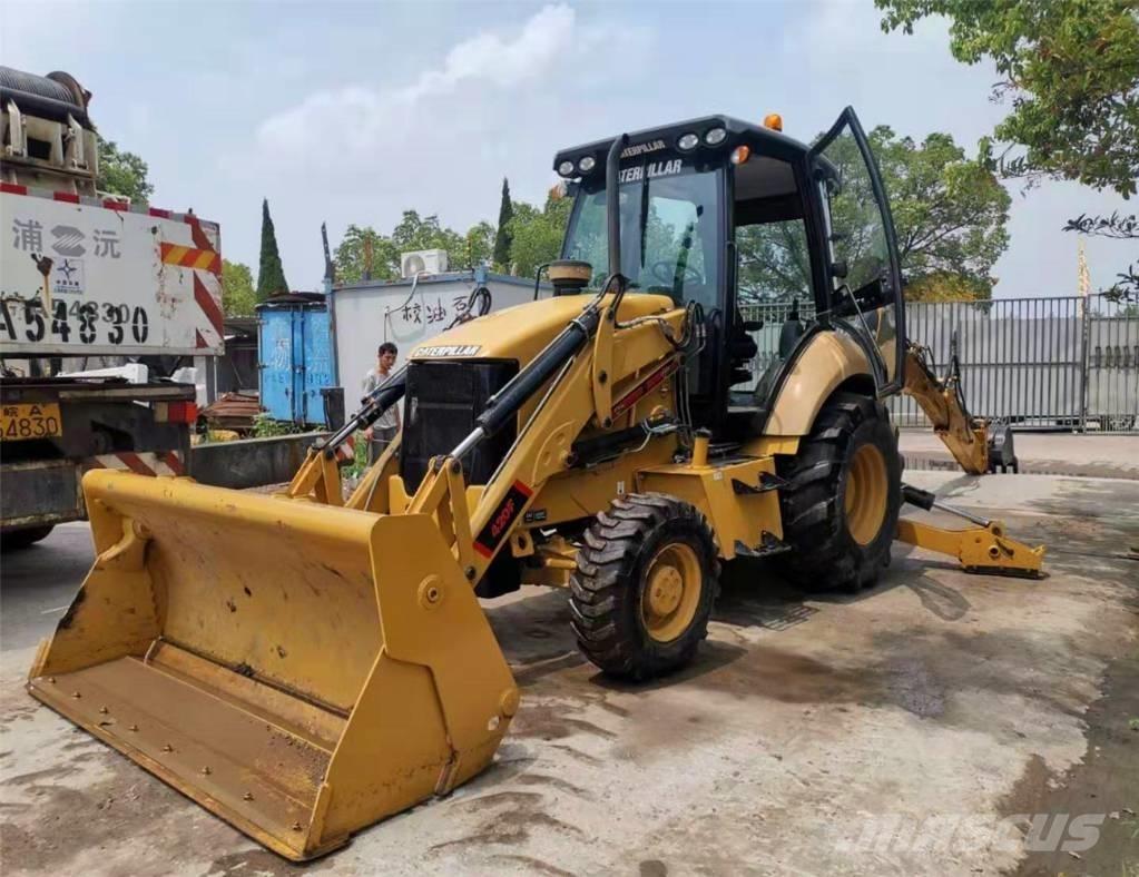 CAT 430F Buldoexcavatoare