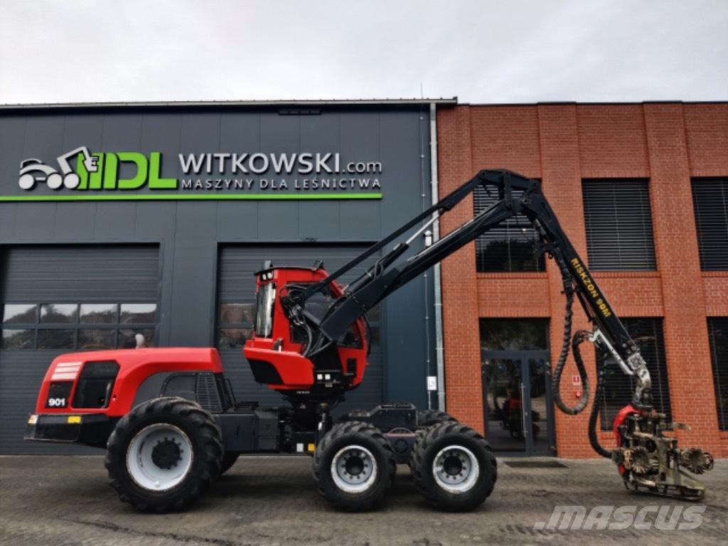 Komatsu 901 Combine forestiere