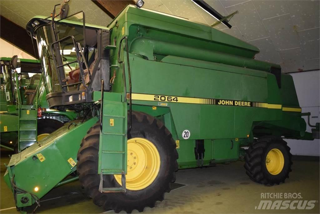 John Deere 2064 Combine de secerat