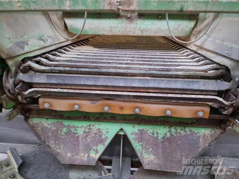  GÜSTROWER D056 Împrastierea mineralelor