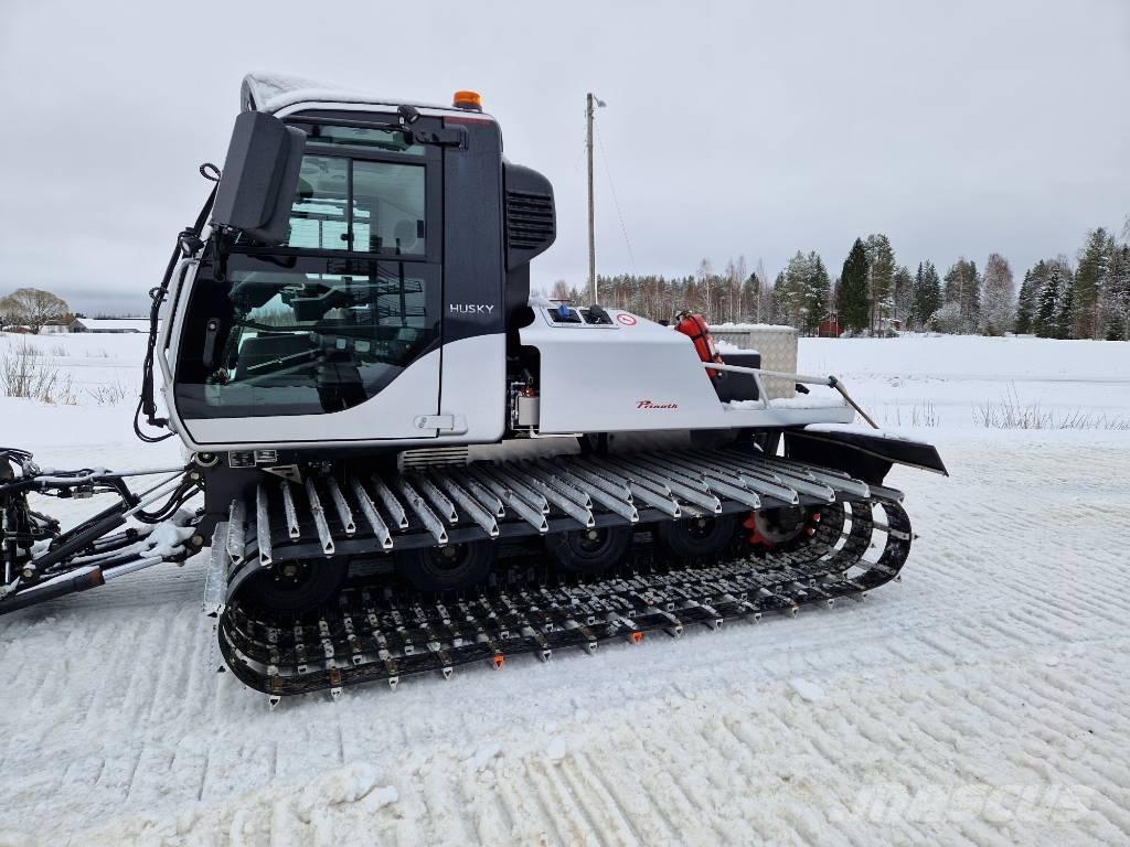 Prinoth Husky 4F Utilaje deszapezire