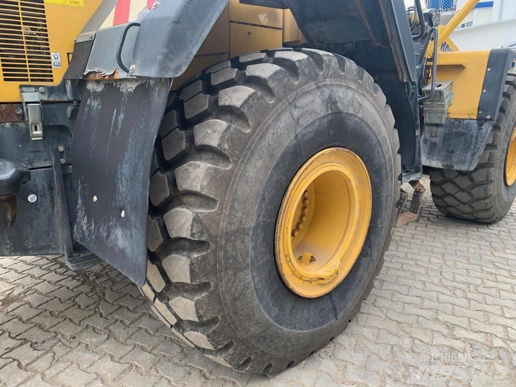 Komatsu WA 470-6 Incarcator pe pneuri