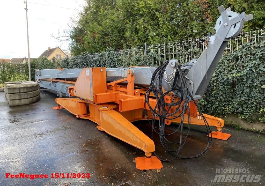 FB GRU GA 136 Macarale turn