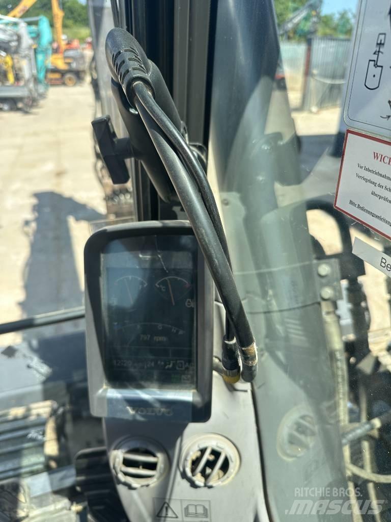 Volvo ECR 235 D Excavatoare pe șenile
