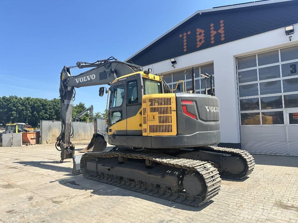Volvo ECR 235 D Excavatoare pe șenile
