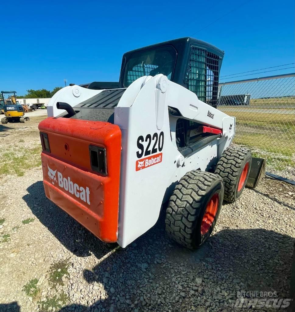 Bobcat S 220 Mini incarcator