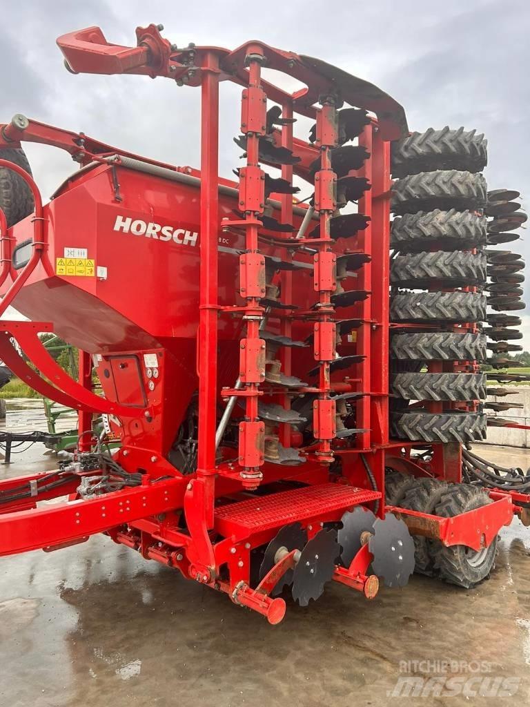Horsch Pronto 8 DC Perforatoare
