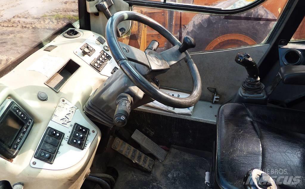 Manitex M 150 Macara teren accidentat