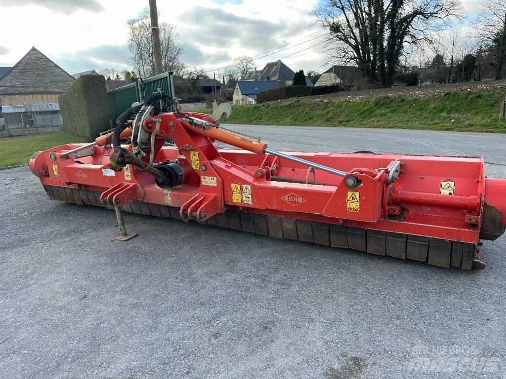 Kuhn RM480 Cositoare