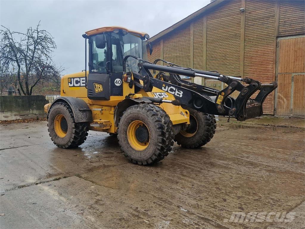 JCB 416 HT Incarcator pe pneuri