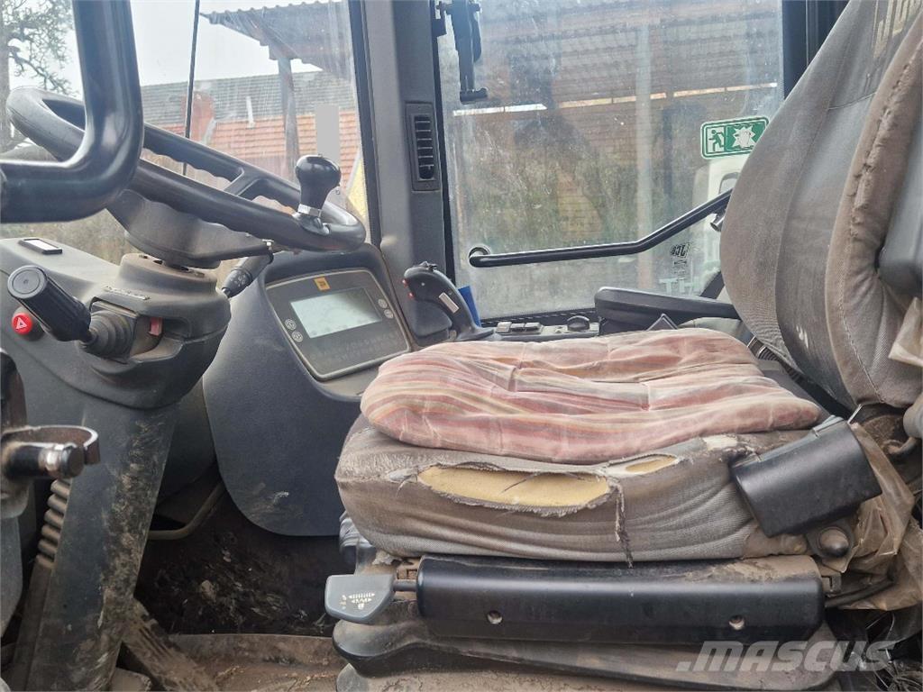 JCB 416 HT Incarcator pe pneuri