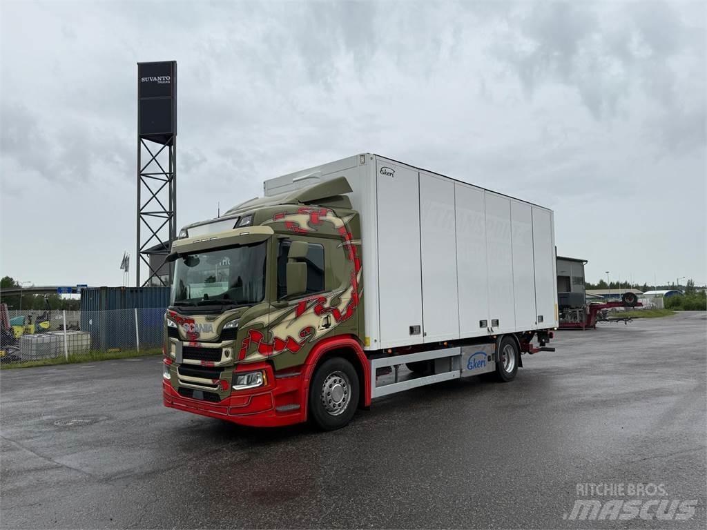 Scania P320 Autocamioane