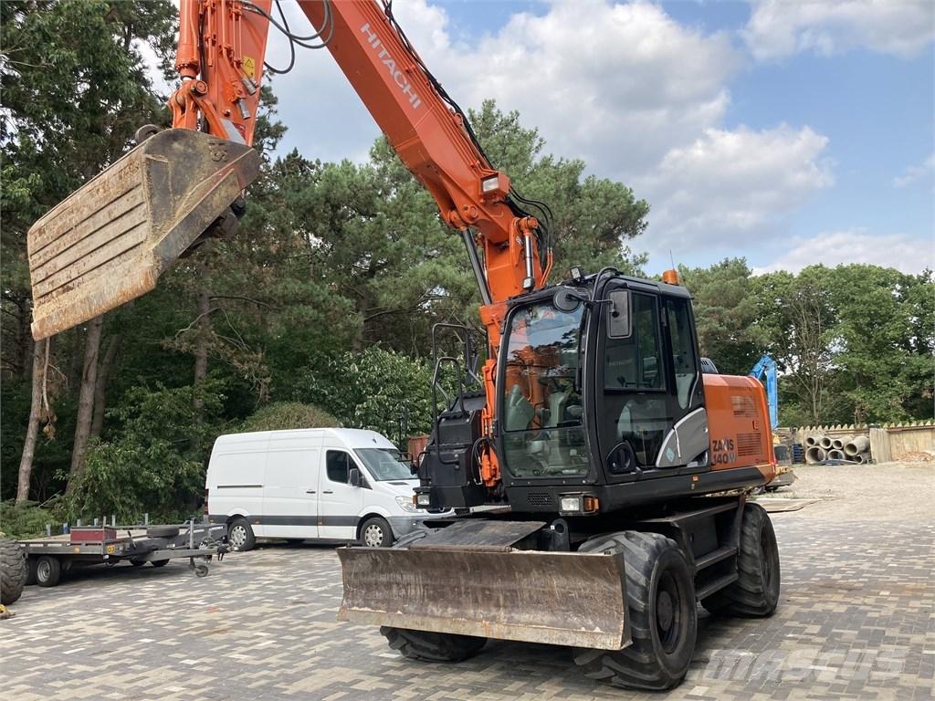 Hitachi ZX 140 W-5 Excavatoare cu roti