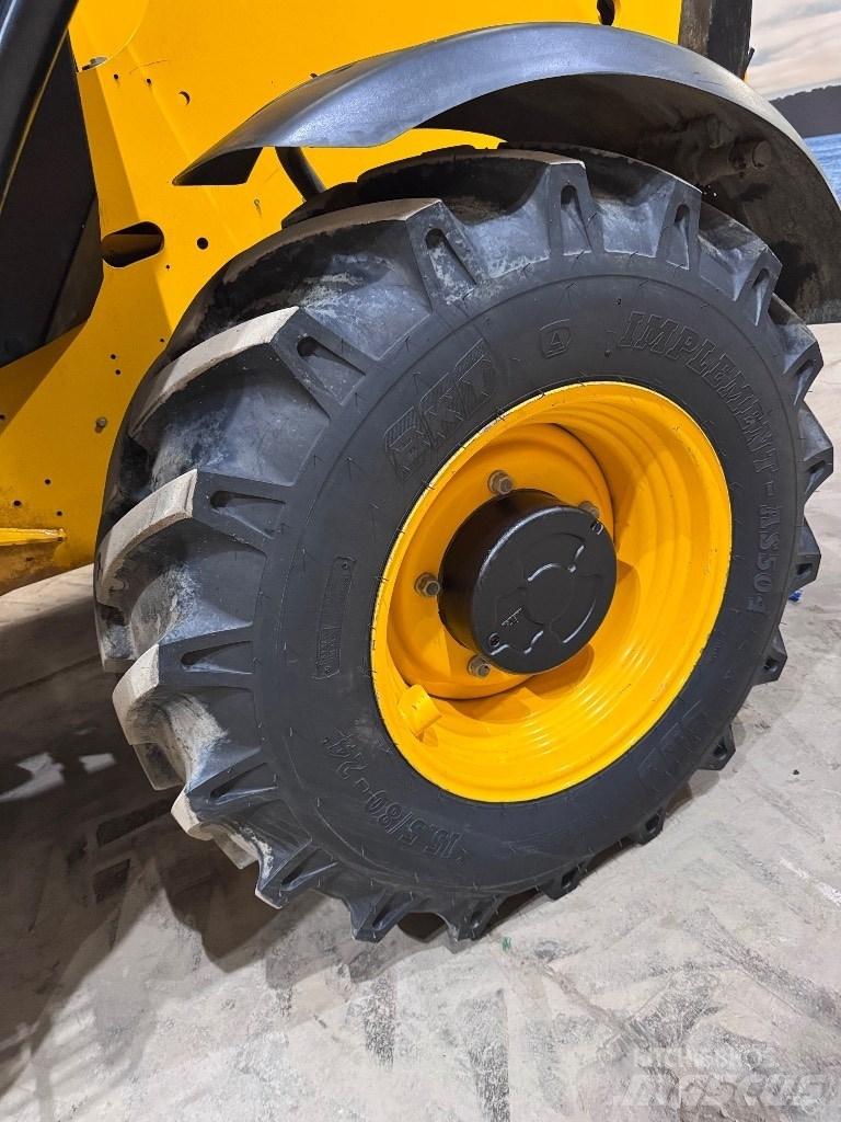 JCB 540-140 Stivuitoare telescopice