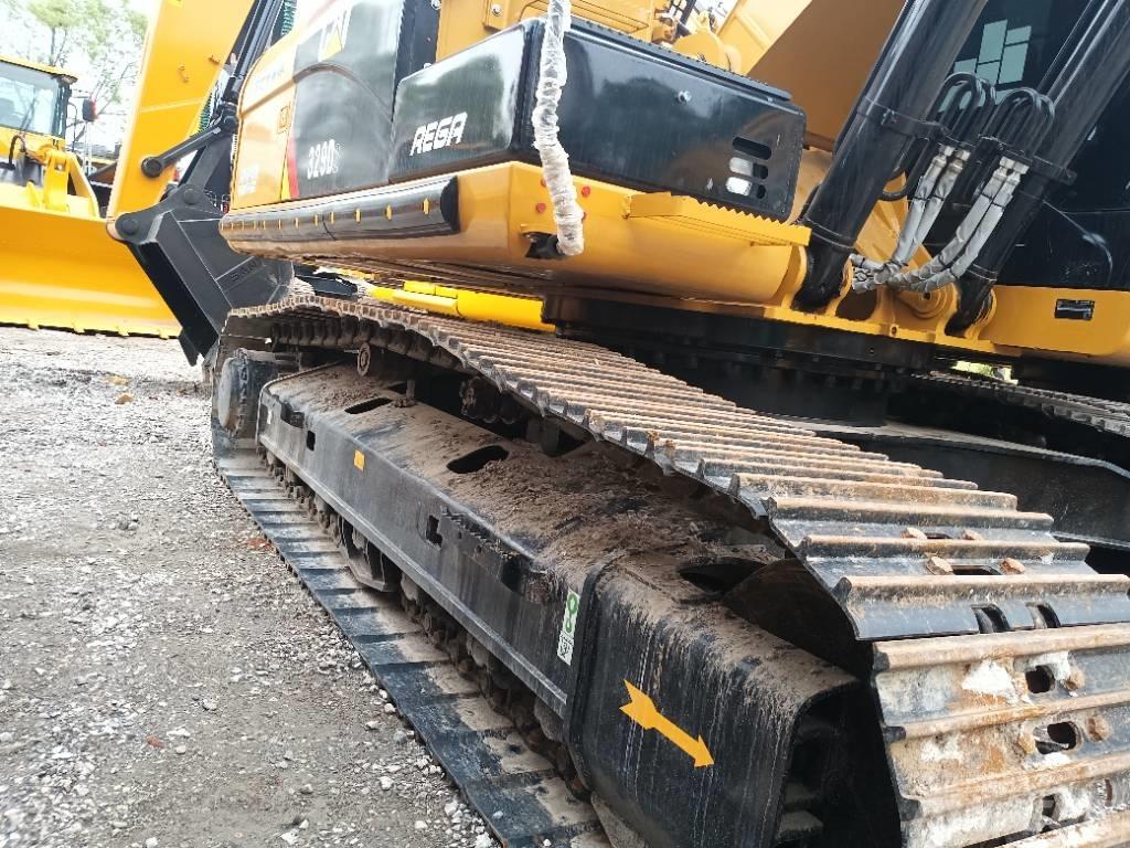 CAT 329 D2 Excavatoare 7t - 12t