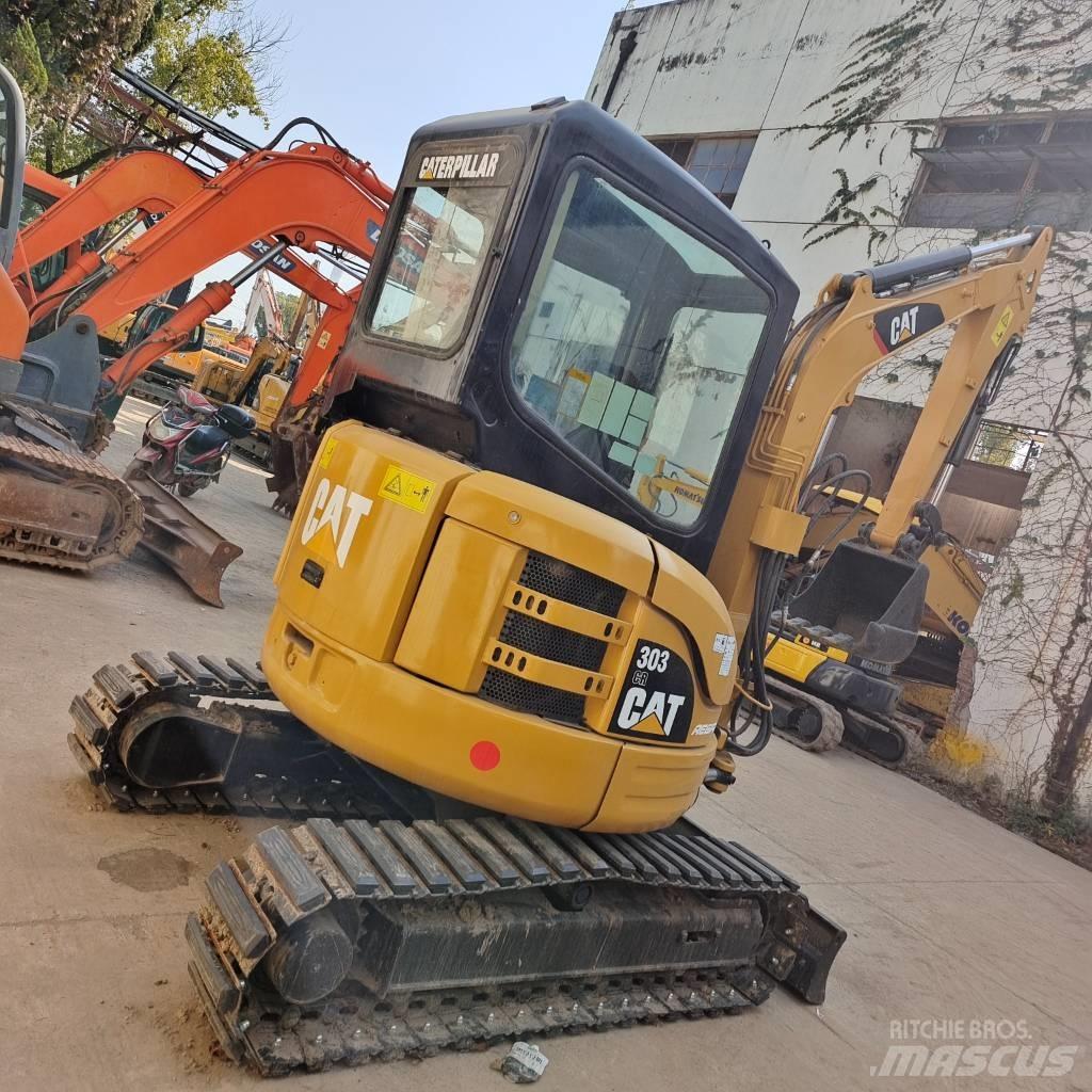 CAT 303 CR Mini excavatoare < 7t