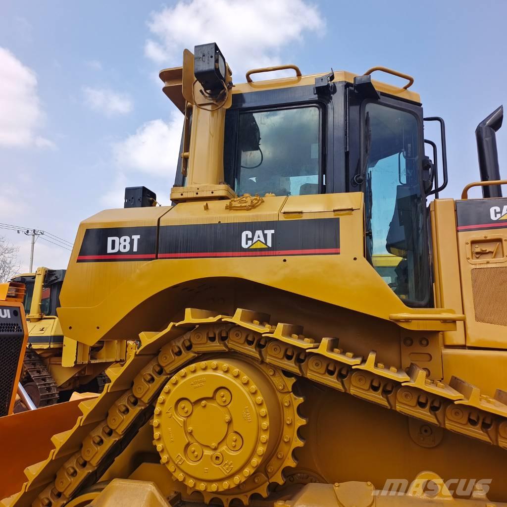CAT D 8 T Buldozere pe senile