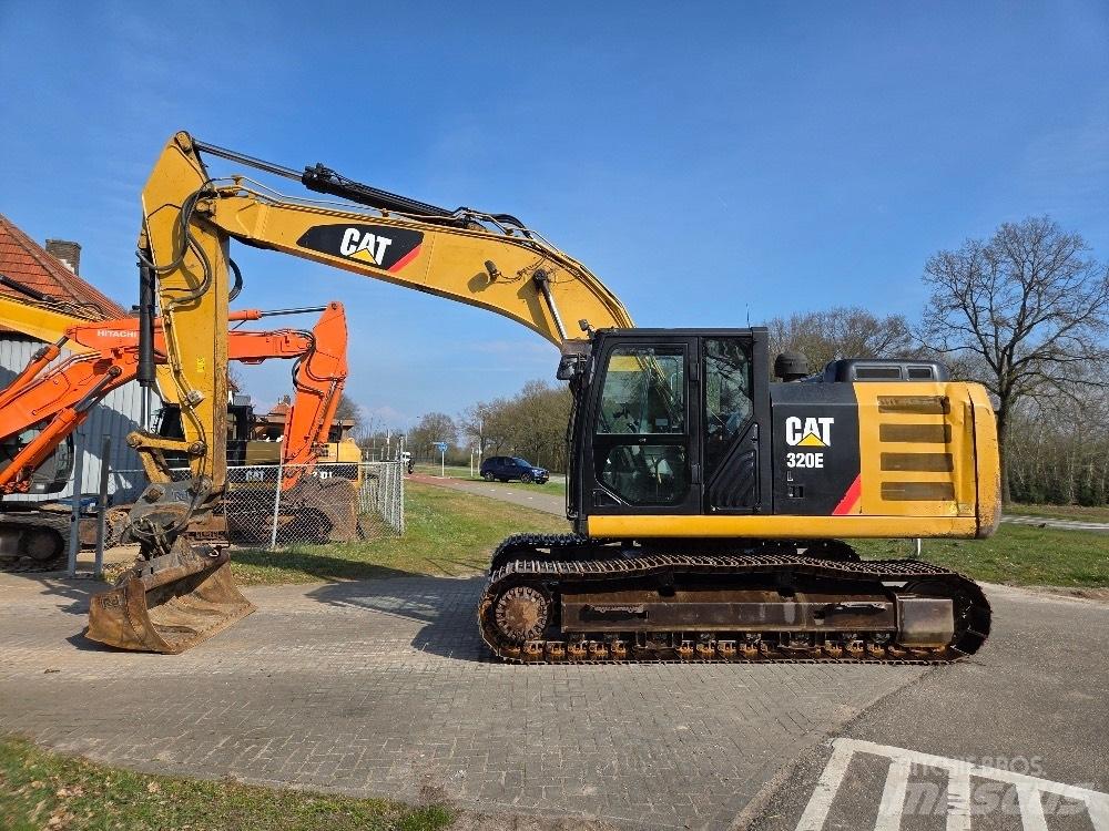 CAT 320EL Excavatoare pe șenile

