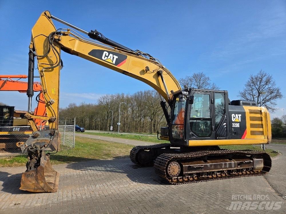 CAT 320EL Excavatoare pe șenile
