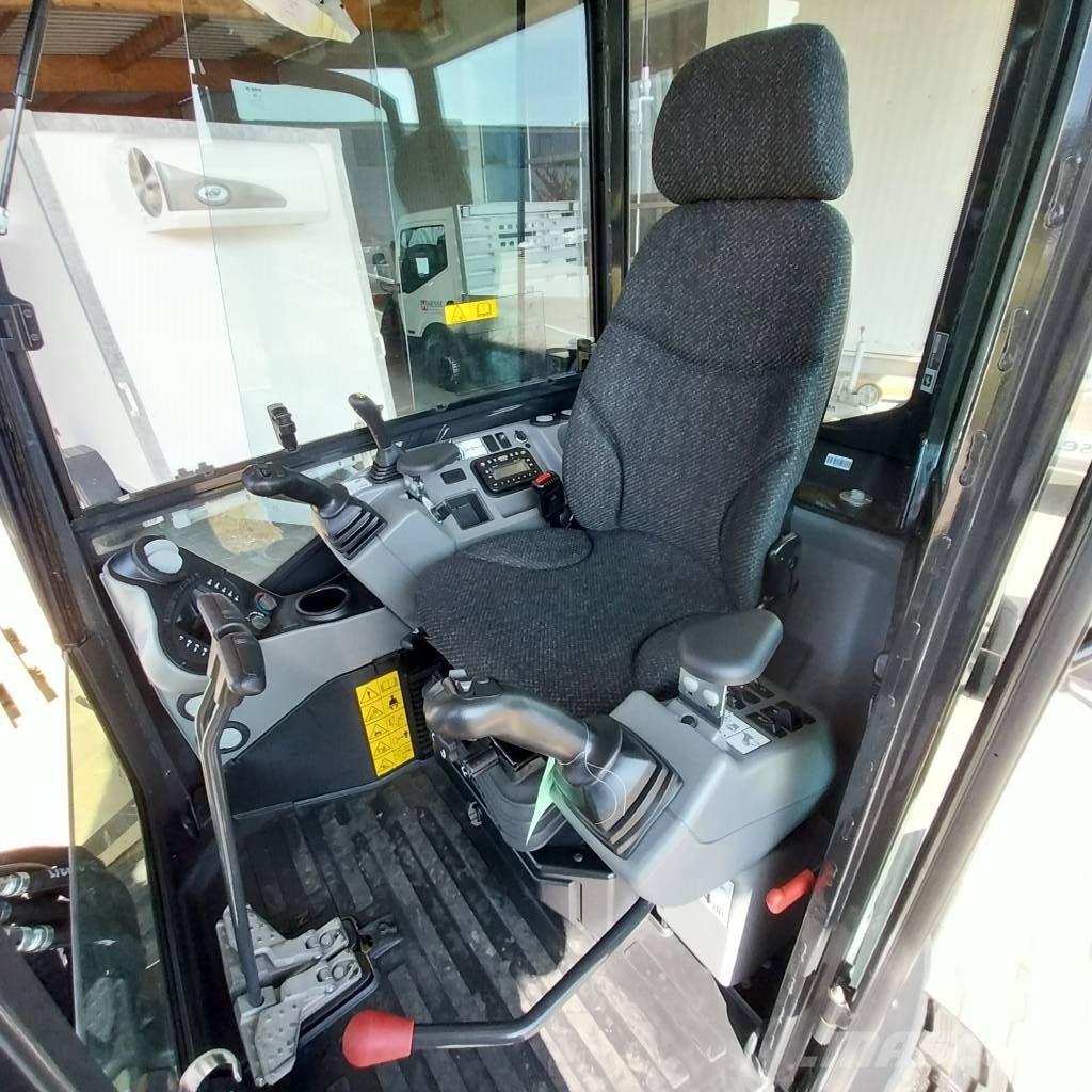 Bobcat E 27 Mini excavatoare < 7t