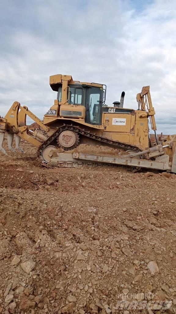CAT D 7 R Buldozere pe senile